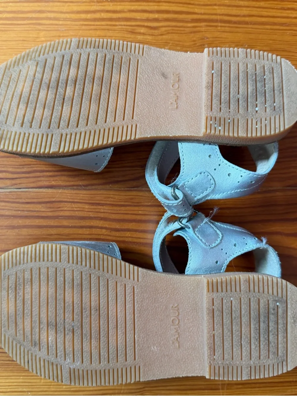 L'Amour Metallic Silver Floral Toddler Sandals